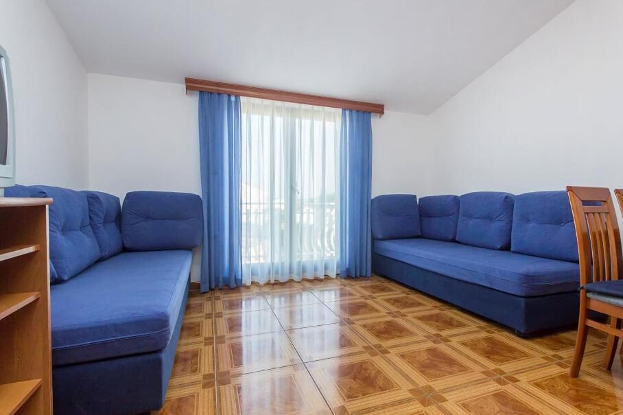 Apartments Tonimir Vodice Exteriör bild